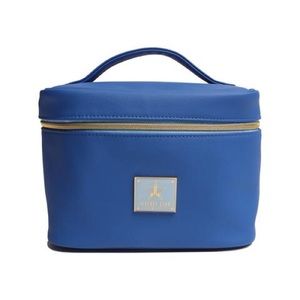 Jeffree Star Bags - Blue jeffree star travel bag Jeffree Star Bags - Blue jeffree star travel bag